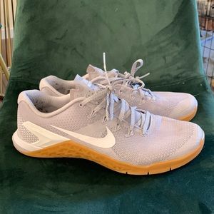 Basically new Nike Metcon Training Sneakers Size 11.5